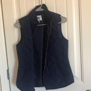Old navy puffer vest
